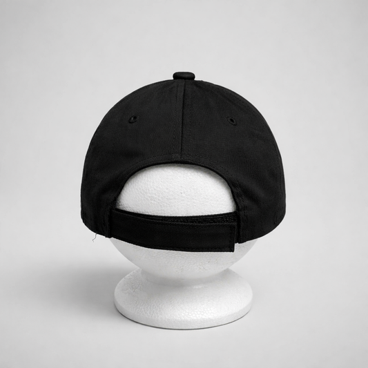Baseball Cap Hrvatska Prvo Bijelo Polje Black cap on a white mannequin head against a light gray background